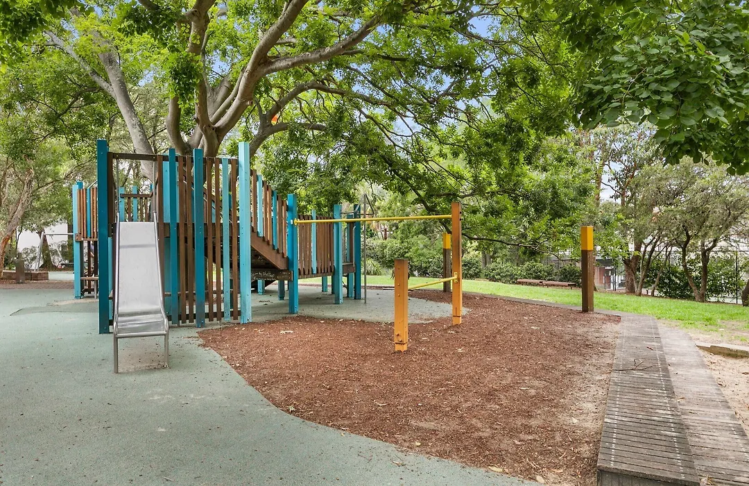 Hamilton Lodge Apartments By Urban Rest-1