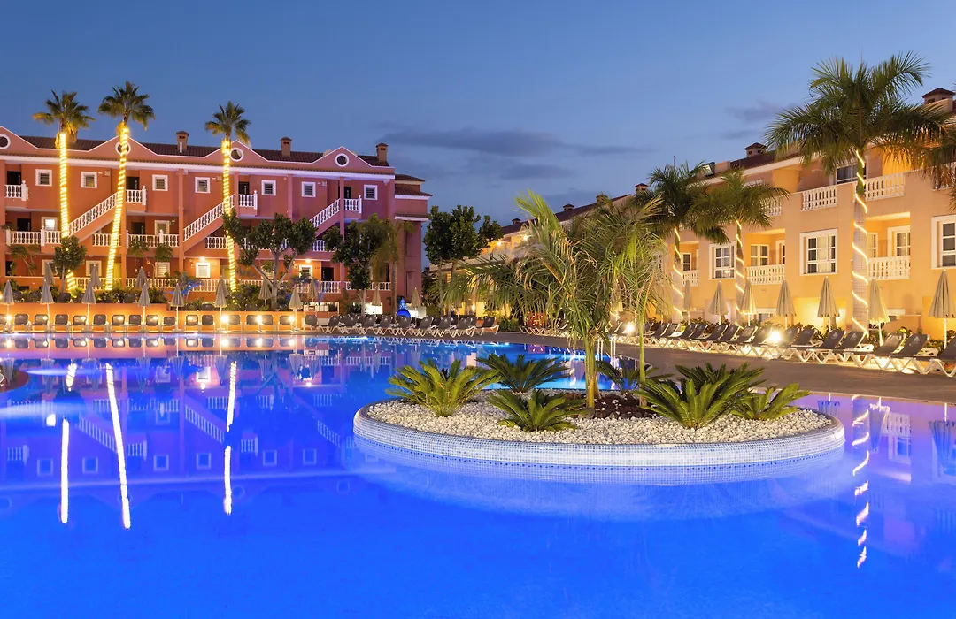 Hotel El Duque-1