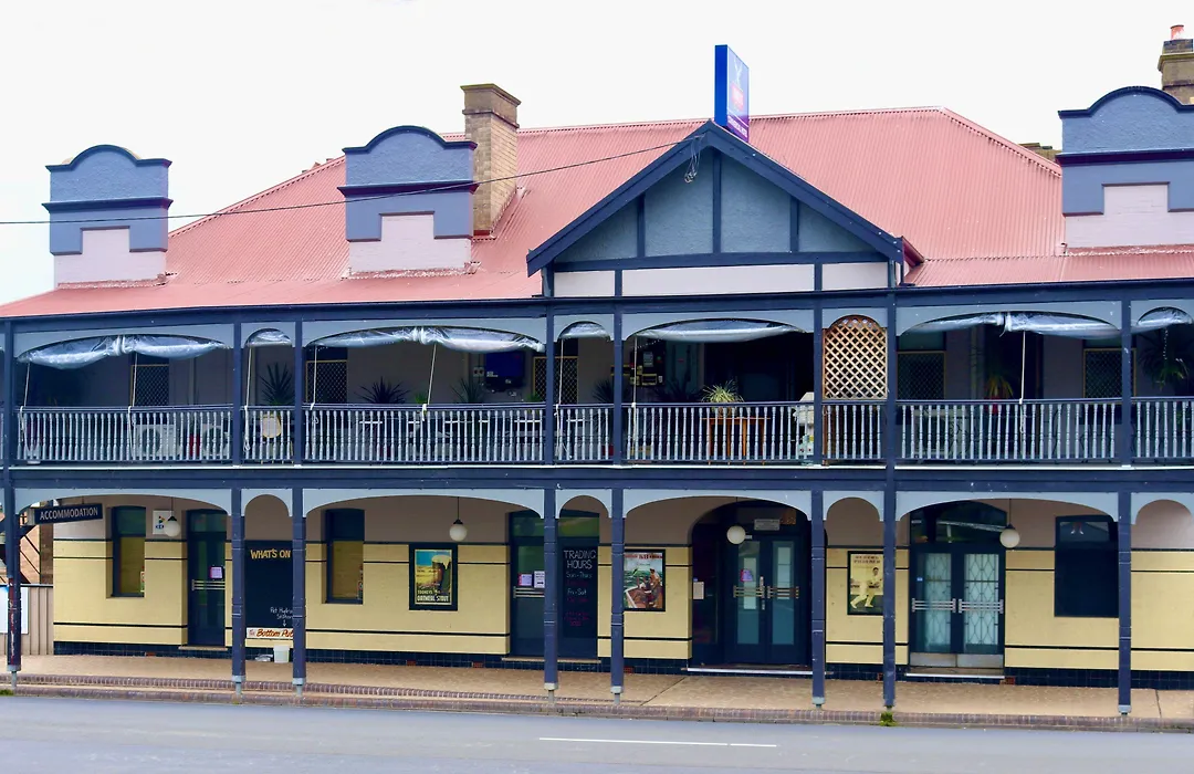 The Commercial Hotel Wallerawang-1