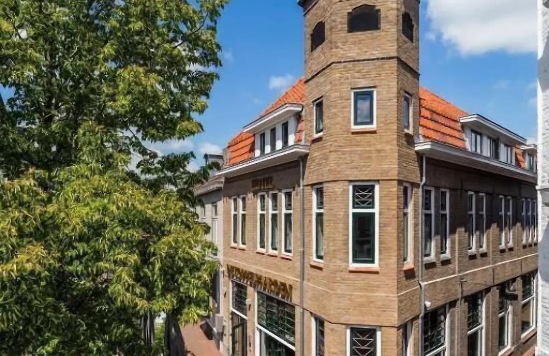 Hotel de Koppelpaarden-1