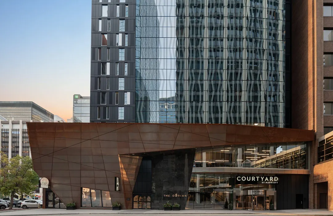 Courtyard By Marriott Calgary Downtown-1