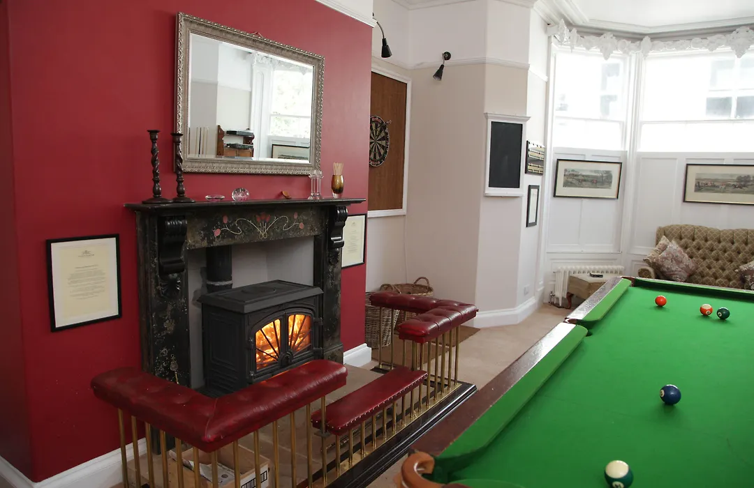 Thistlebank Townhouse-1