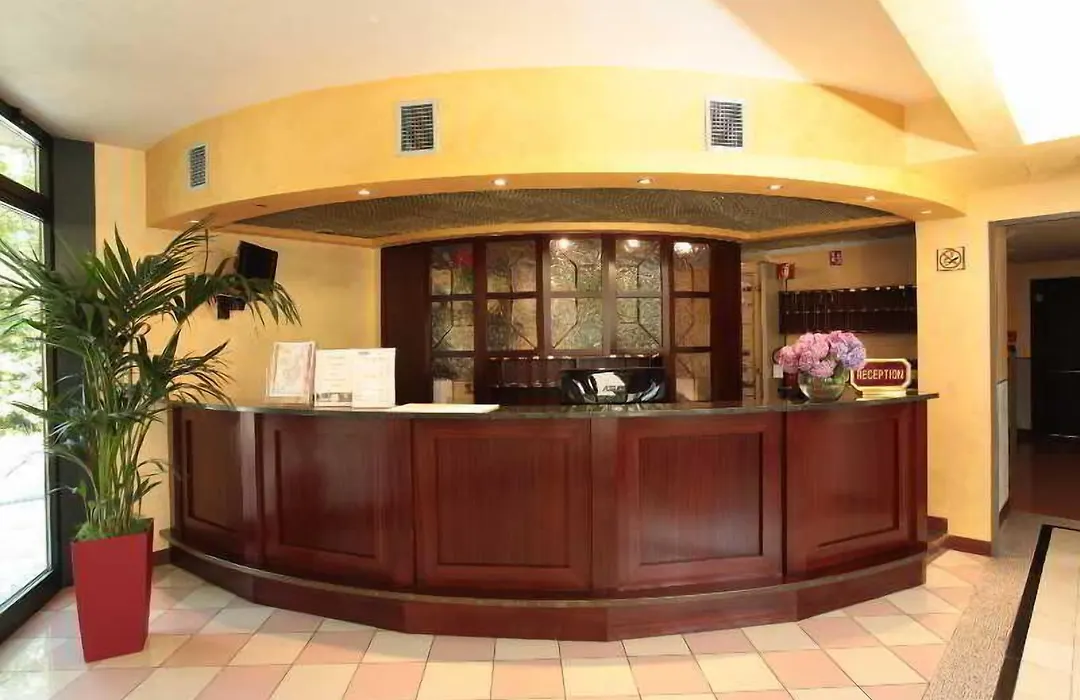 Venice Palace Hotel-1
