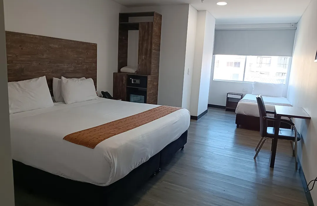 Hotel American Visa Corporate-1
