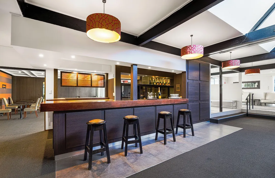 Grand Riccarton Hotel-1