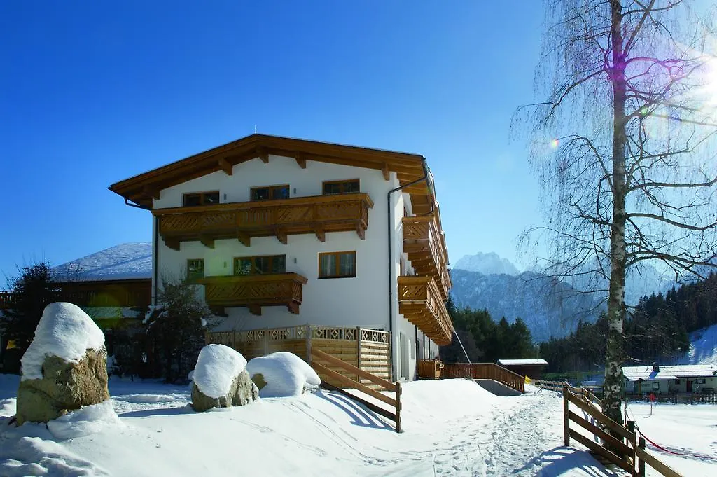 Familienhotel Moos-Alm-1