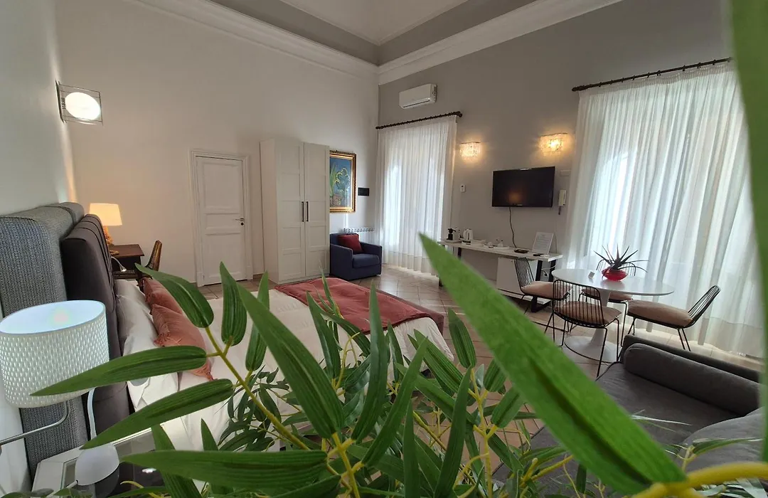 Centro Storico Home With Terrace-1
