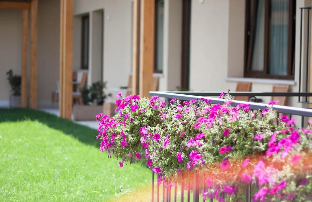 Garda Relais-1