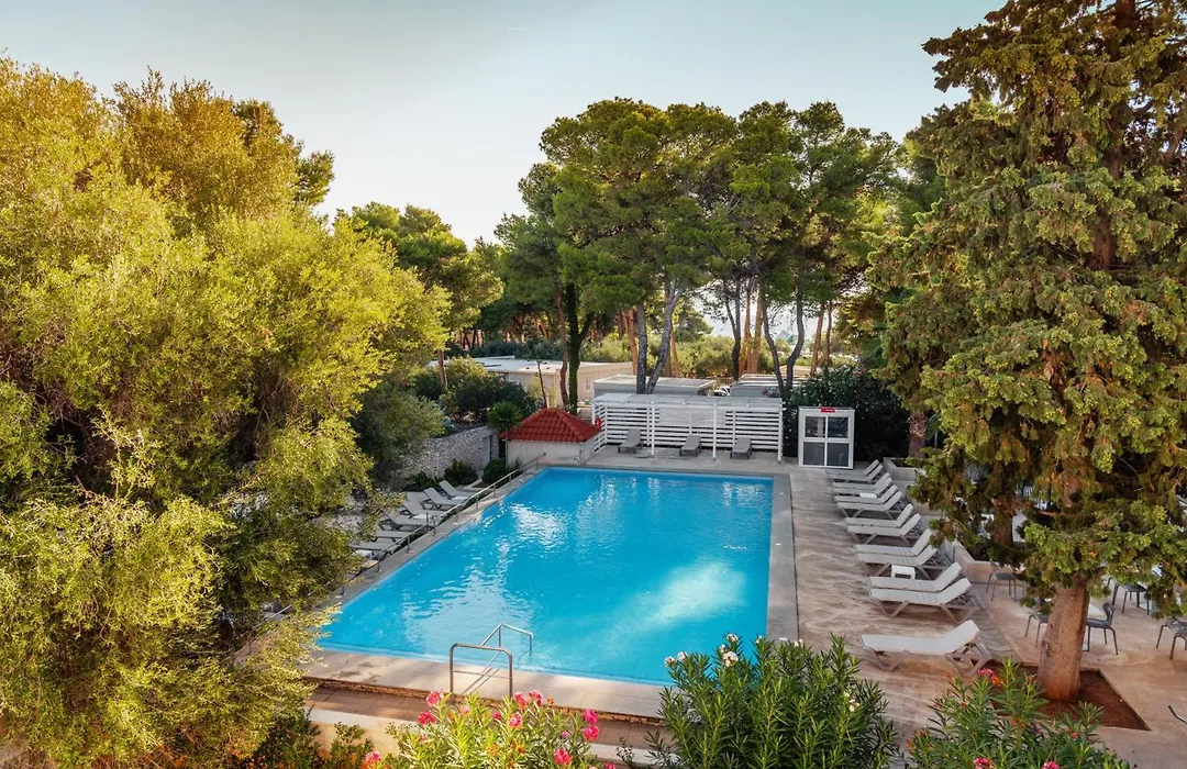 Waterman Svpetrvs Resort-1