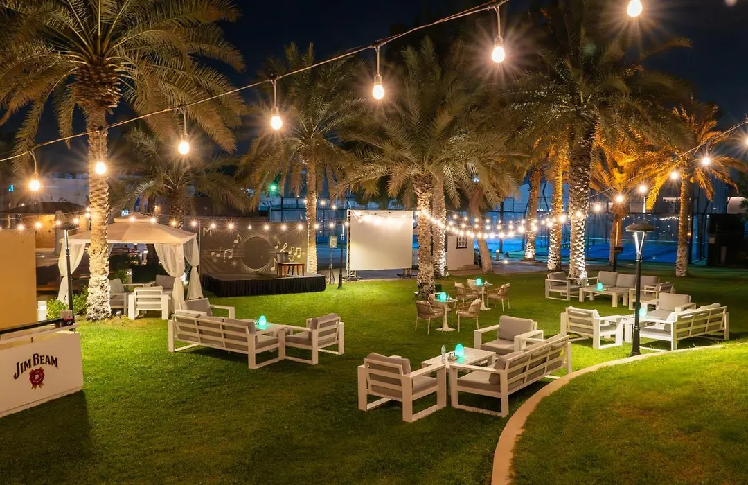 Metropolitan Al Mafraq Hotel-1