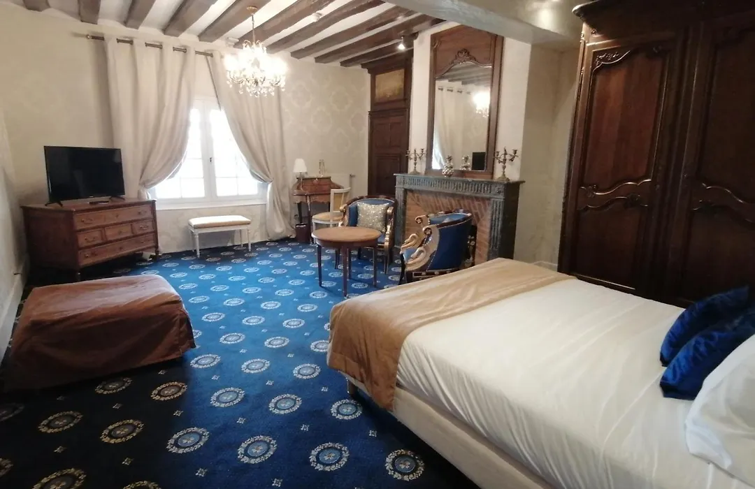 Chateau De Beauvois - La Maison Younan-1