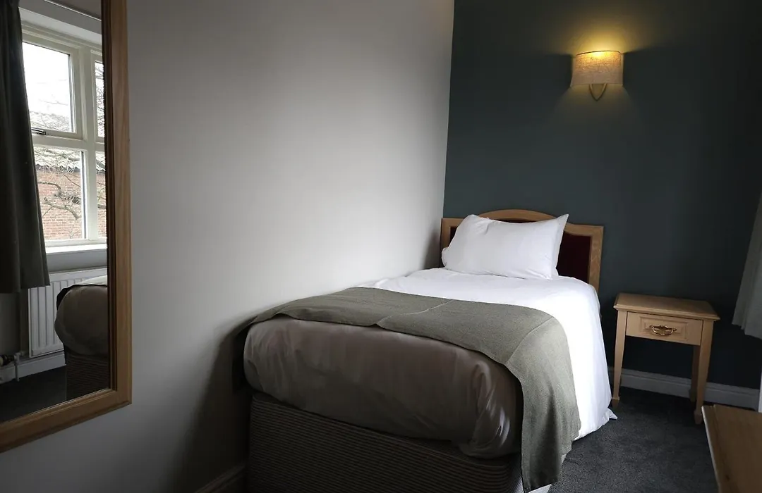 Lion Hotel-1