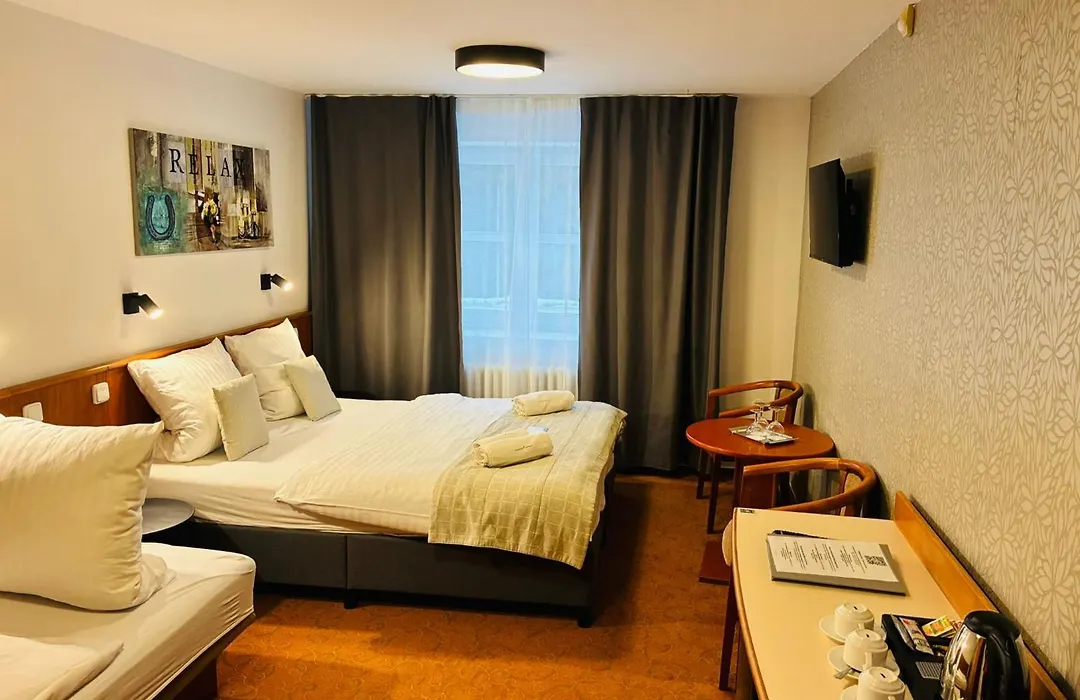 Hotel Snezka-1