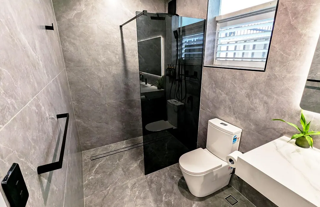 Ramada By Wyndham Cairns City Centre-1