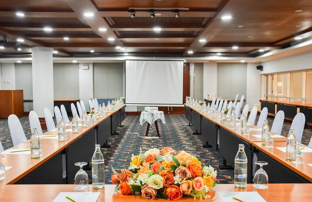 Phuket Merlin Hotel - SHA Plus-1