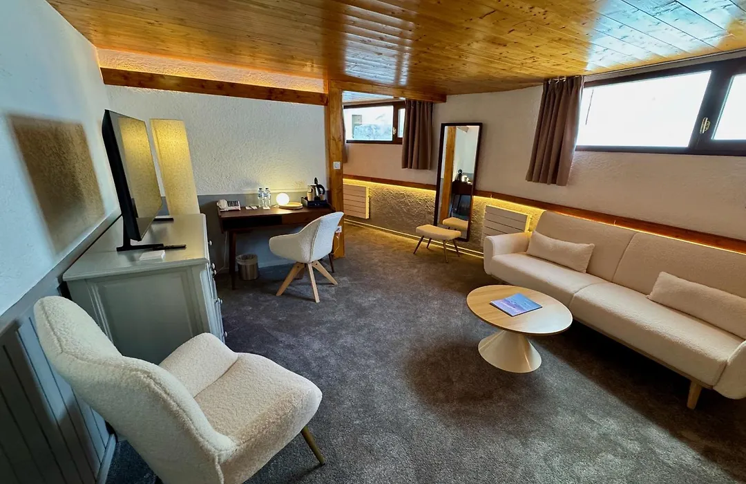 Hotel Courcheneige-1