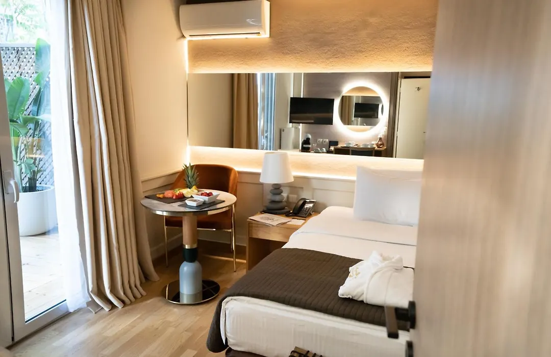 Coral Hotel Athens-1