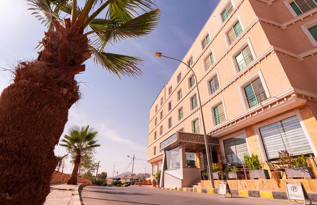 Petra Moon Hotel-1