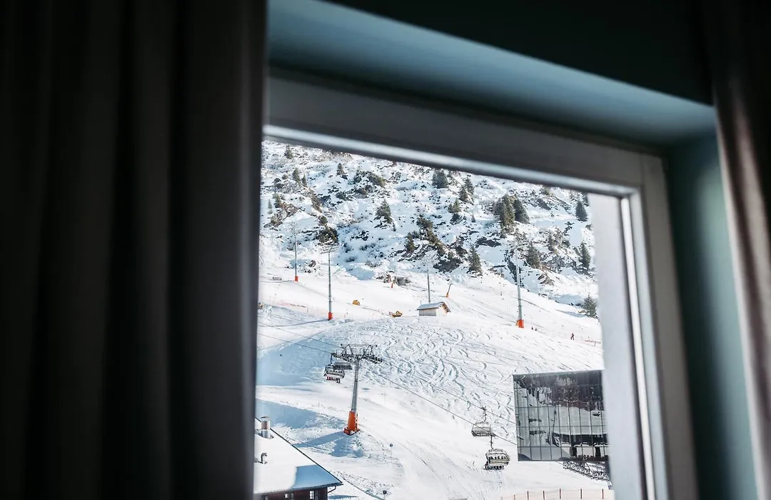 Hotel Hirlanda-1