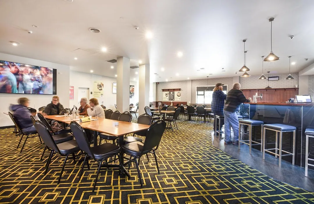 Burnie Central Townhouse Hotel-1