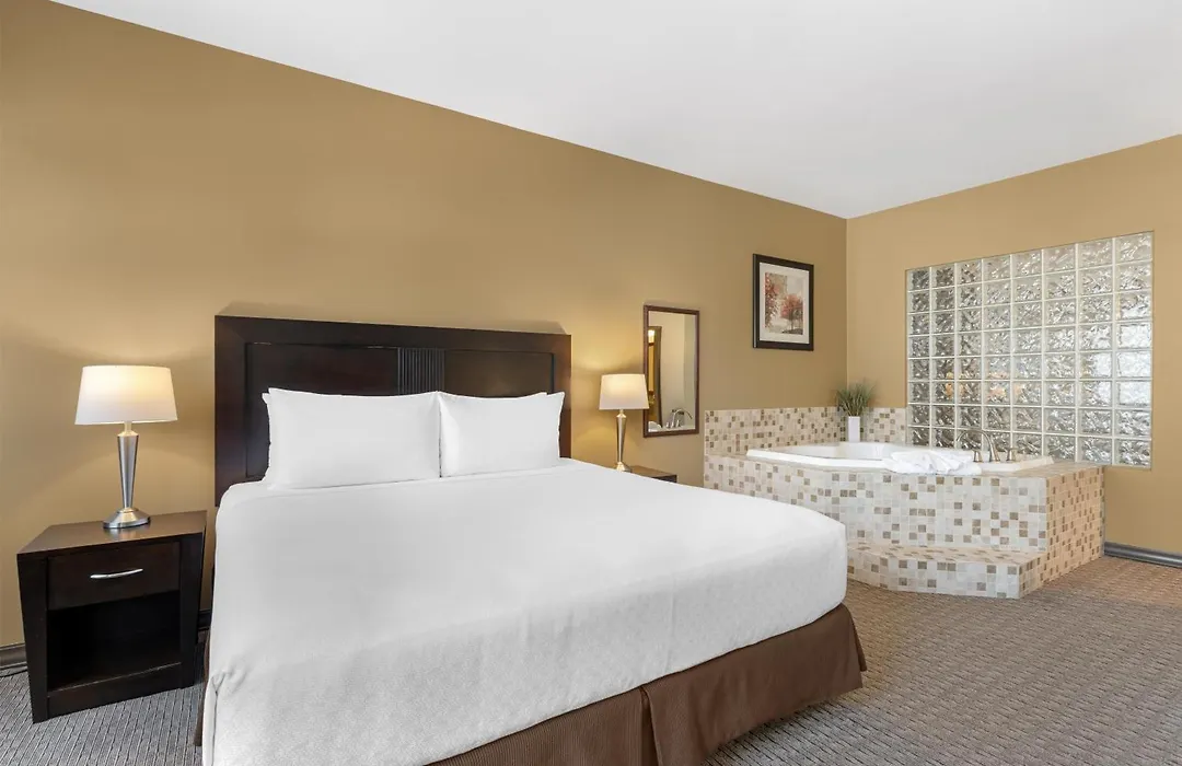 Best Western Plus Baker Street Inn-1