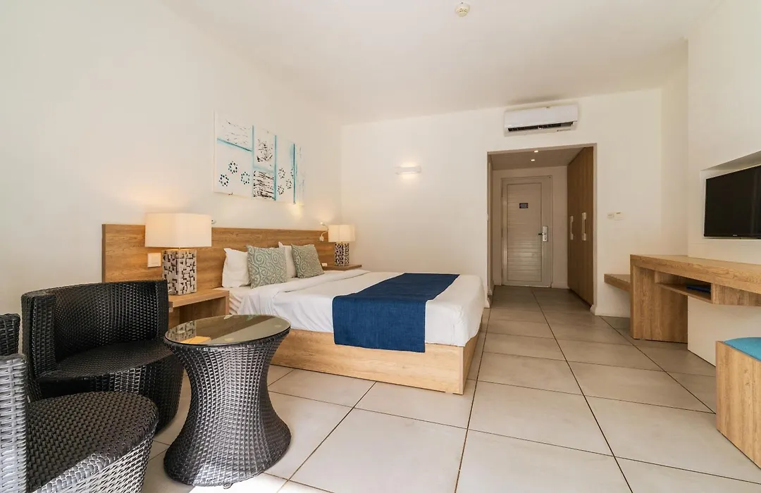 Casuarina Resort And Spa-1