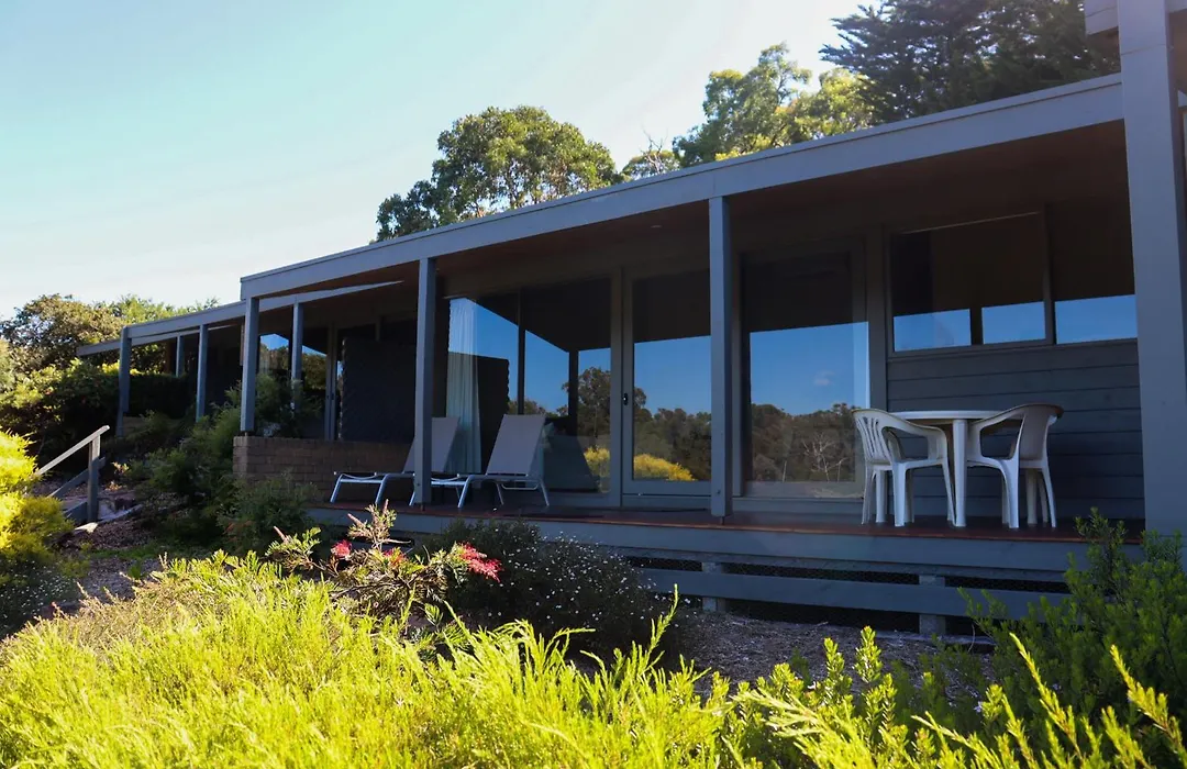 Gipsy Point Lakeside-1