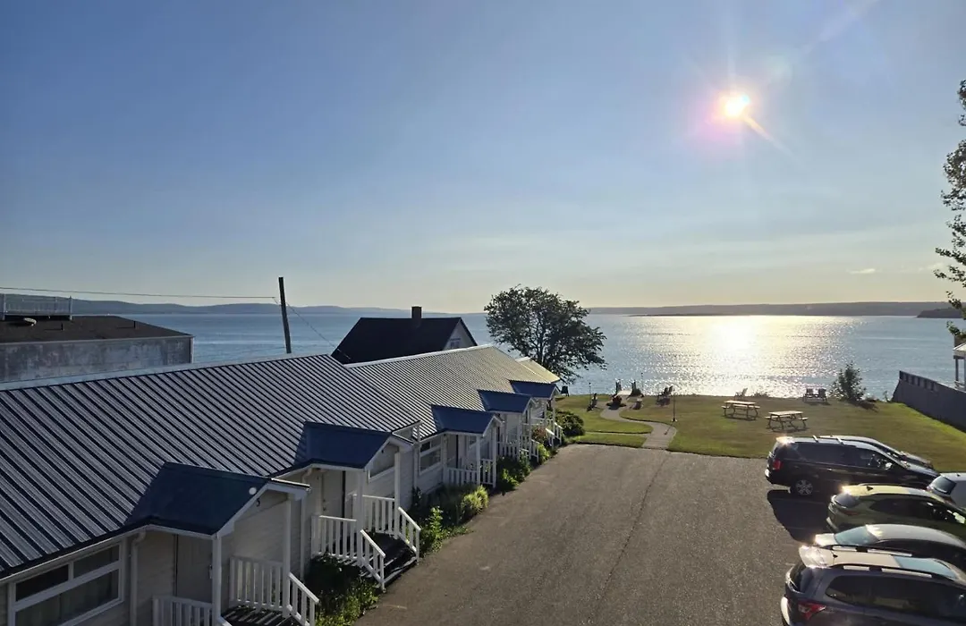 Seawinds Motel & Suites-1