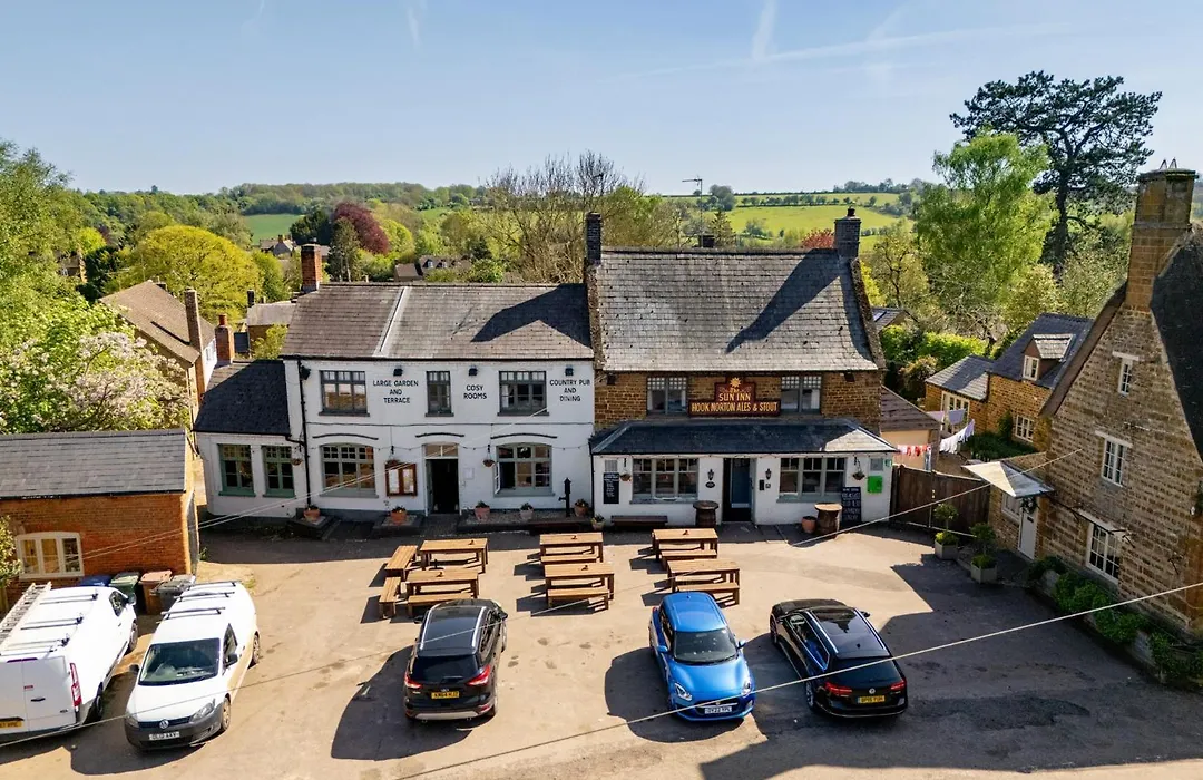 The Sun Inn At Hook Norton-1