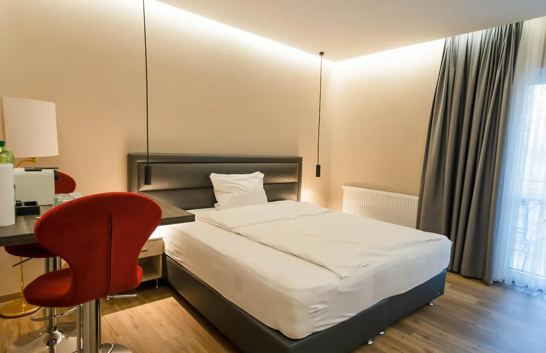 Comfort Boardinghouse-1