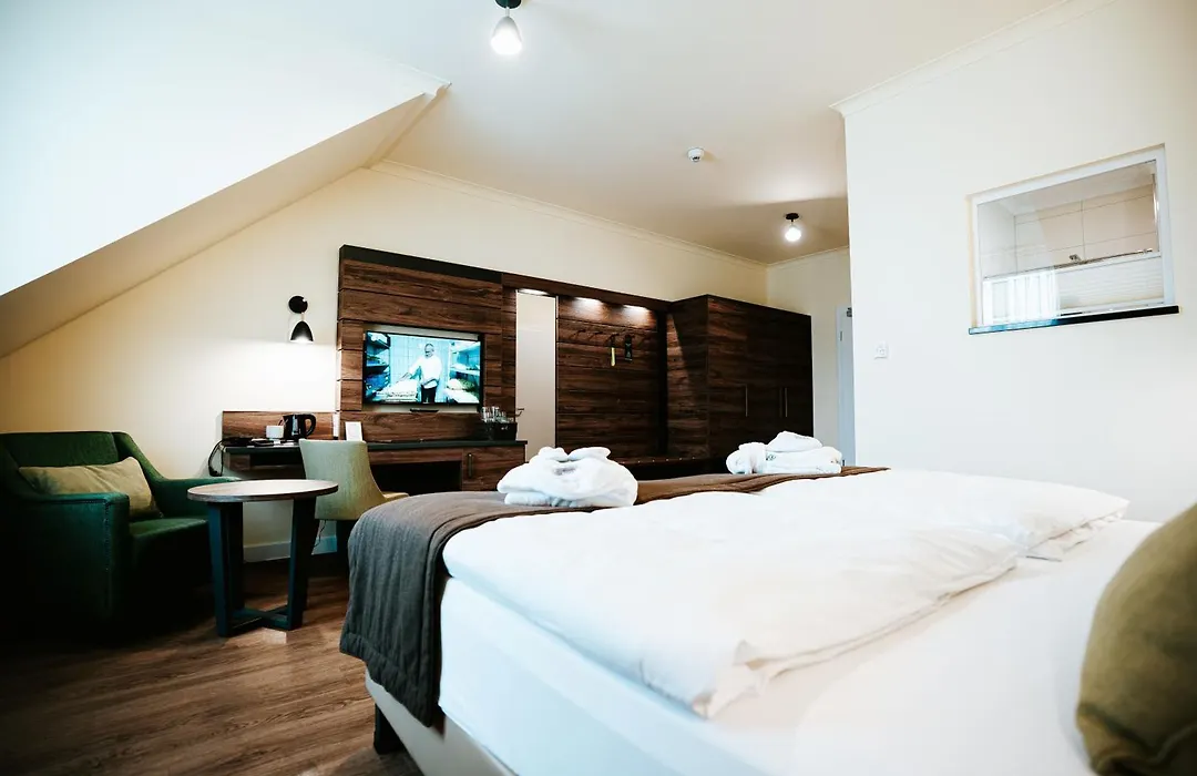 Farmer Hotel Basedow-1