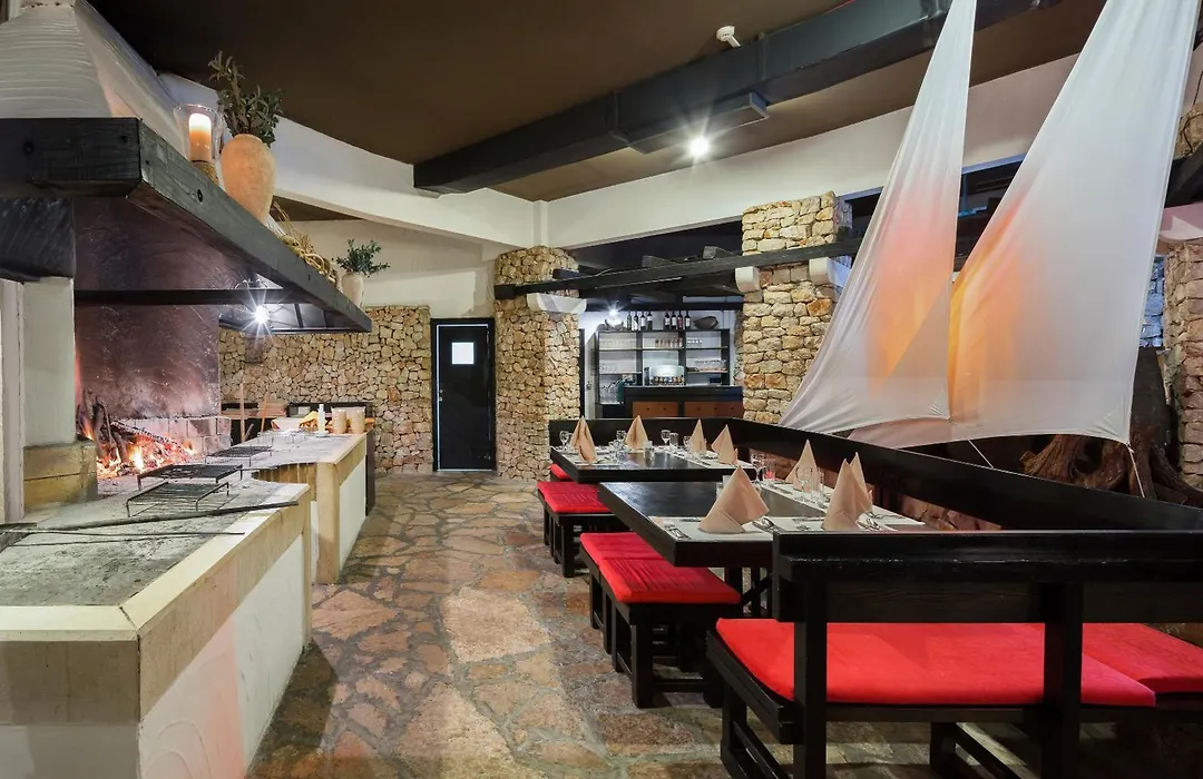 Bretanide Sport & Wellness Resort-1