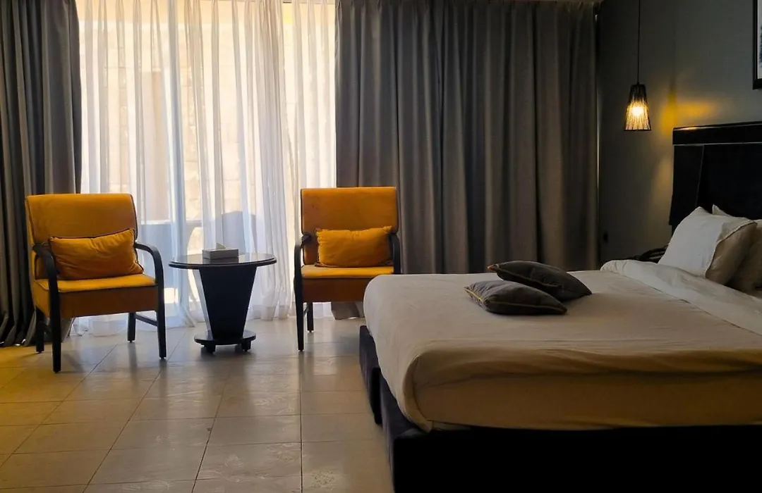 O Beach Hotel & Resort-1