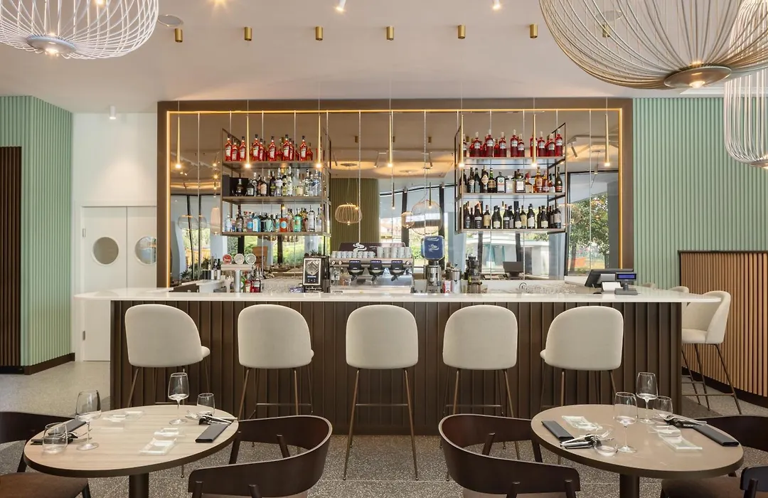 Courtyard By Marriott Milano Linate-1