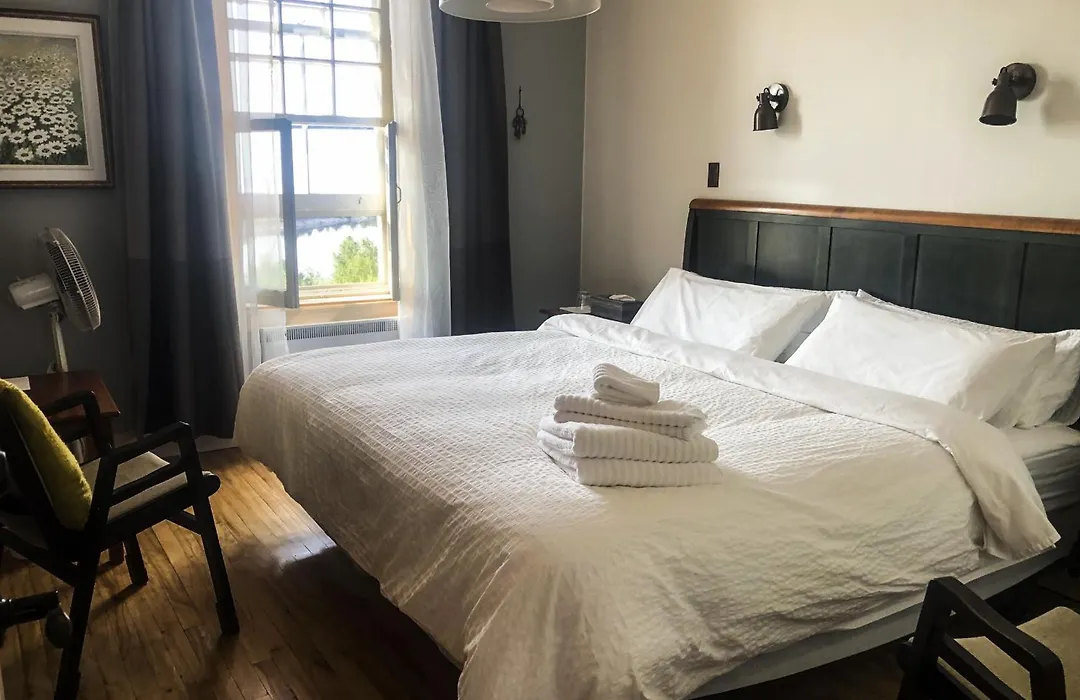 Auberge Nord Côtier-1