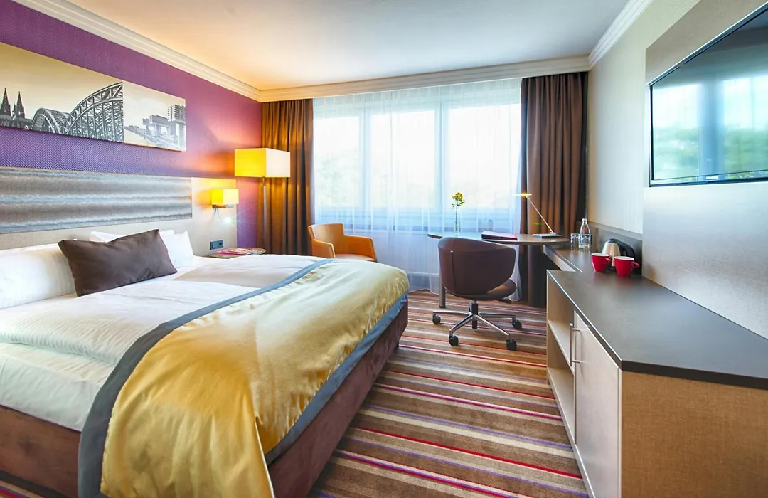 Leonardo Royal Hotel Koeln - Am Stadtwald-1