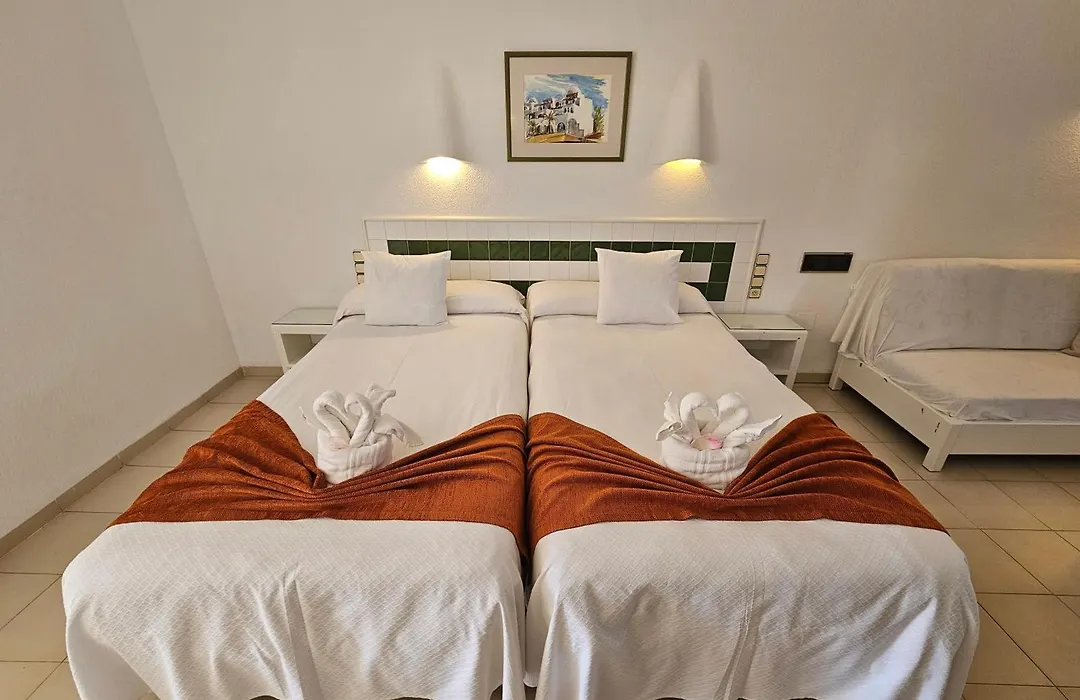 Hotel Puntazo II (Adults Only)-1
