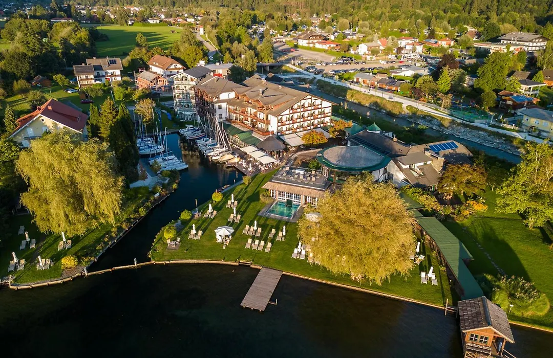 Romantik SPA Hotel Seefischer-1