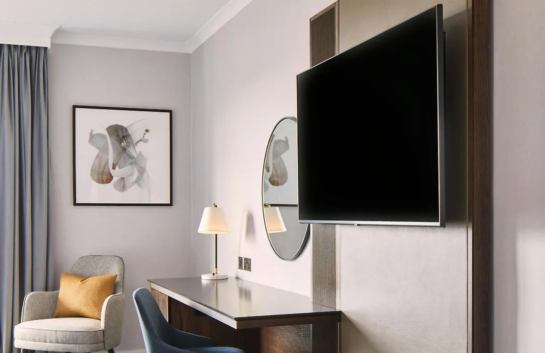 London Marriott Hotel Marble Arch-1