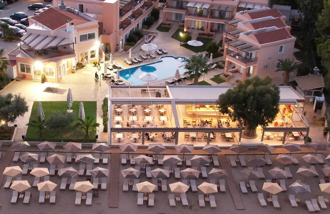 Avantis Suites Hotel-1