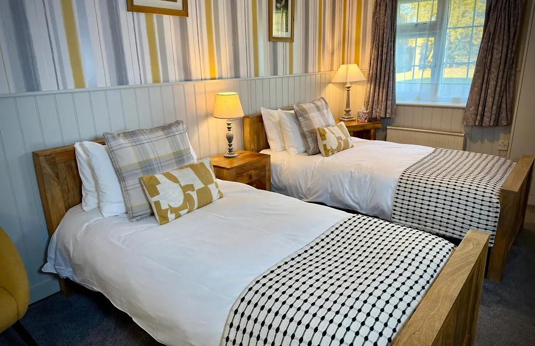 Sibton White Horse Inn-1