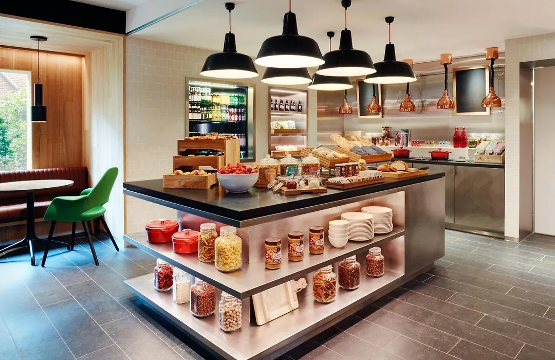 Citizenm Rotterdam-1
