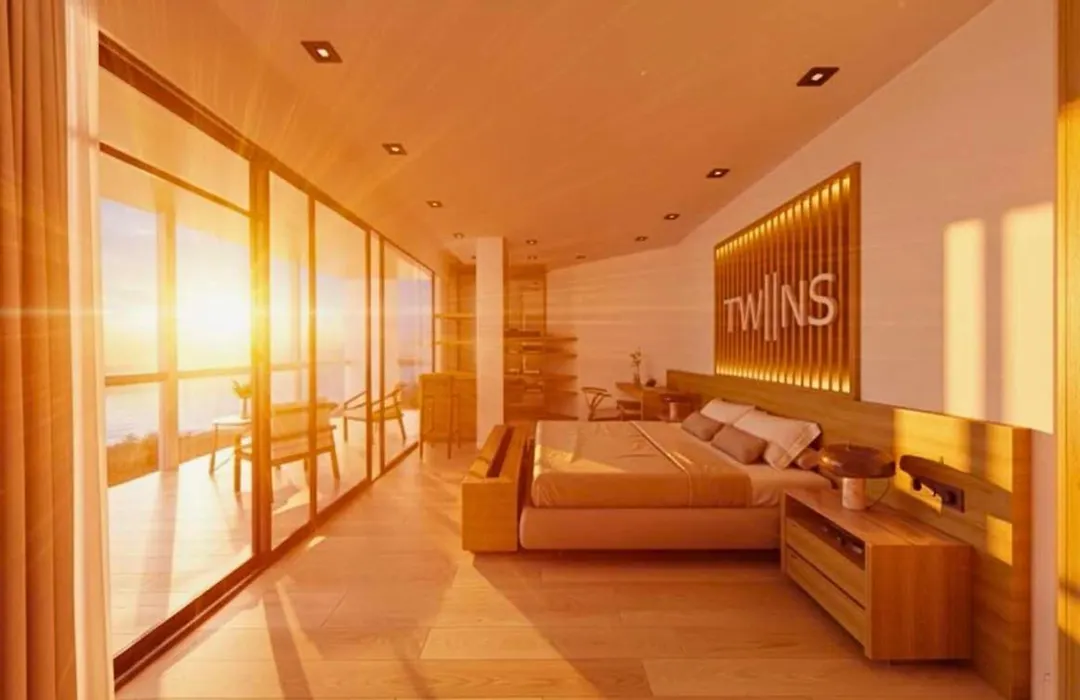 The Ibiza Twiins - 4* Sup-1
