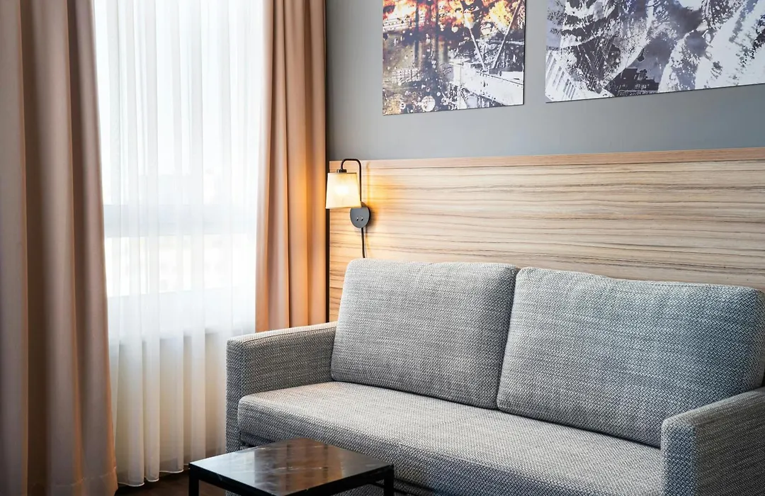 Leonardo Hotel Vienna Hauptbahnhof-1