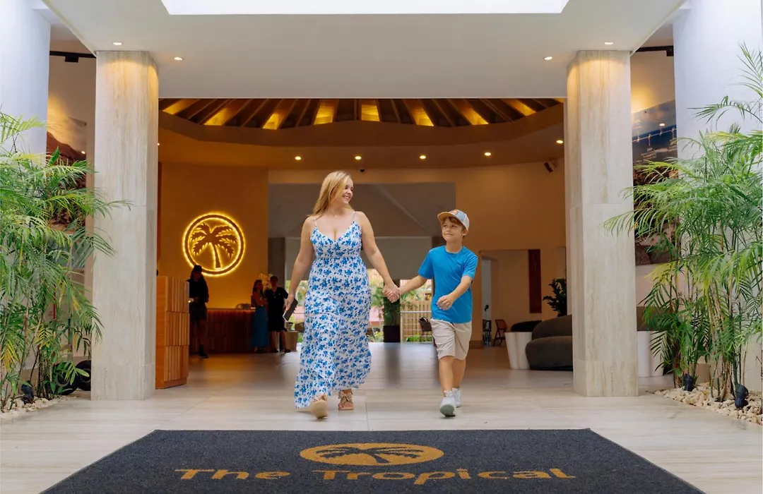 Lifestyle Tropical Beach Resort & Spa All Inclusive (Adults Only)-1