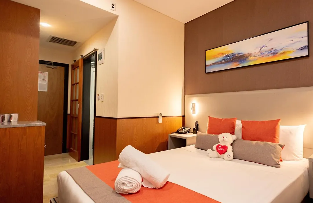 Yehs Hotel Sydney Qvb-1