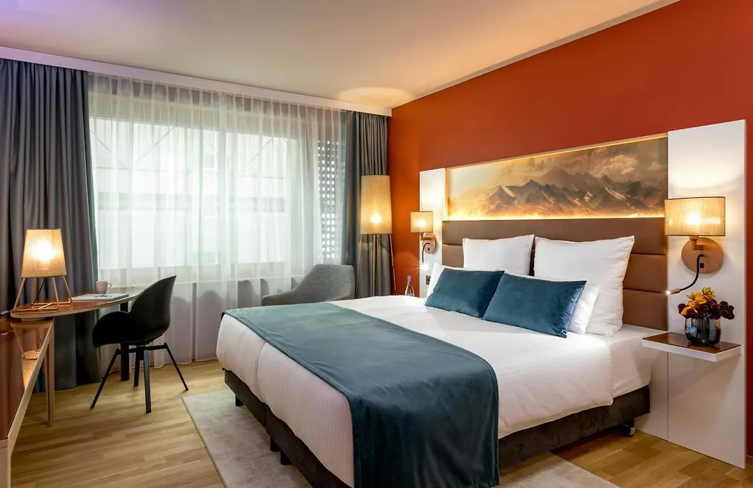 Leonardo Hotel Zurich Airport-1