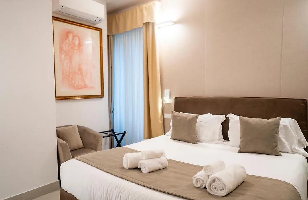 Cicerone'S Luxury Suites-1