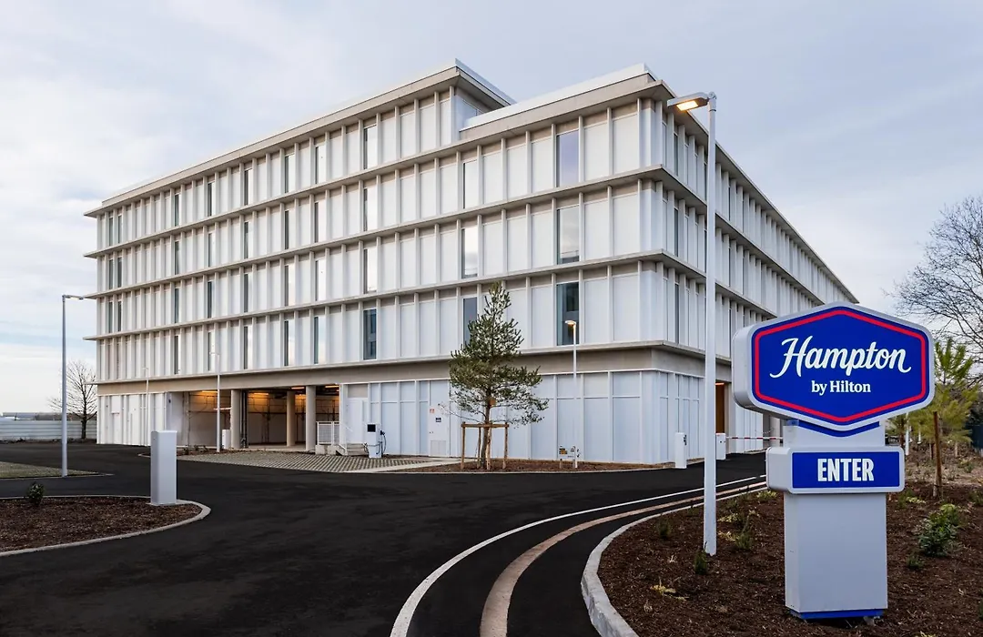 Hampton by Hilton Bordeaux Merignac Airport-1