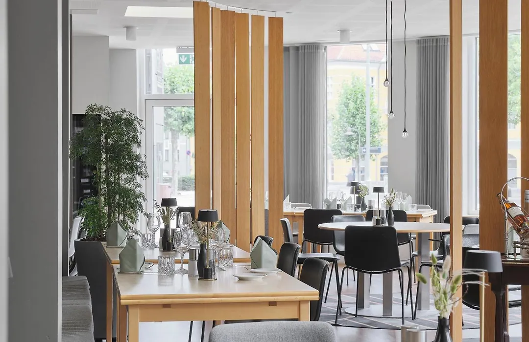 Hotel Svendborg-1